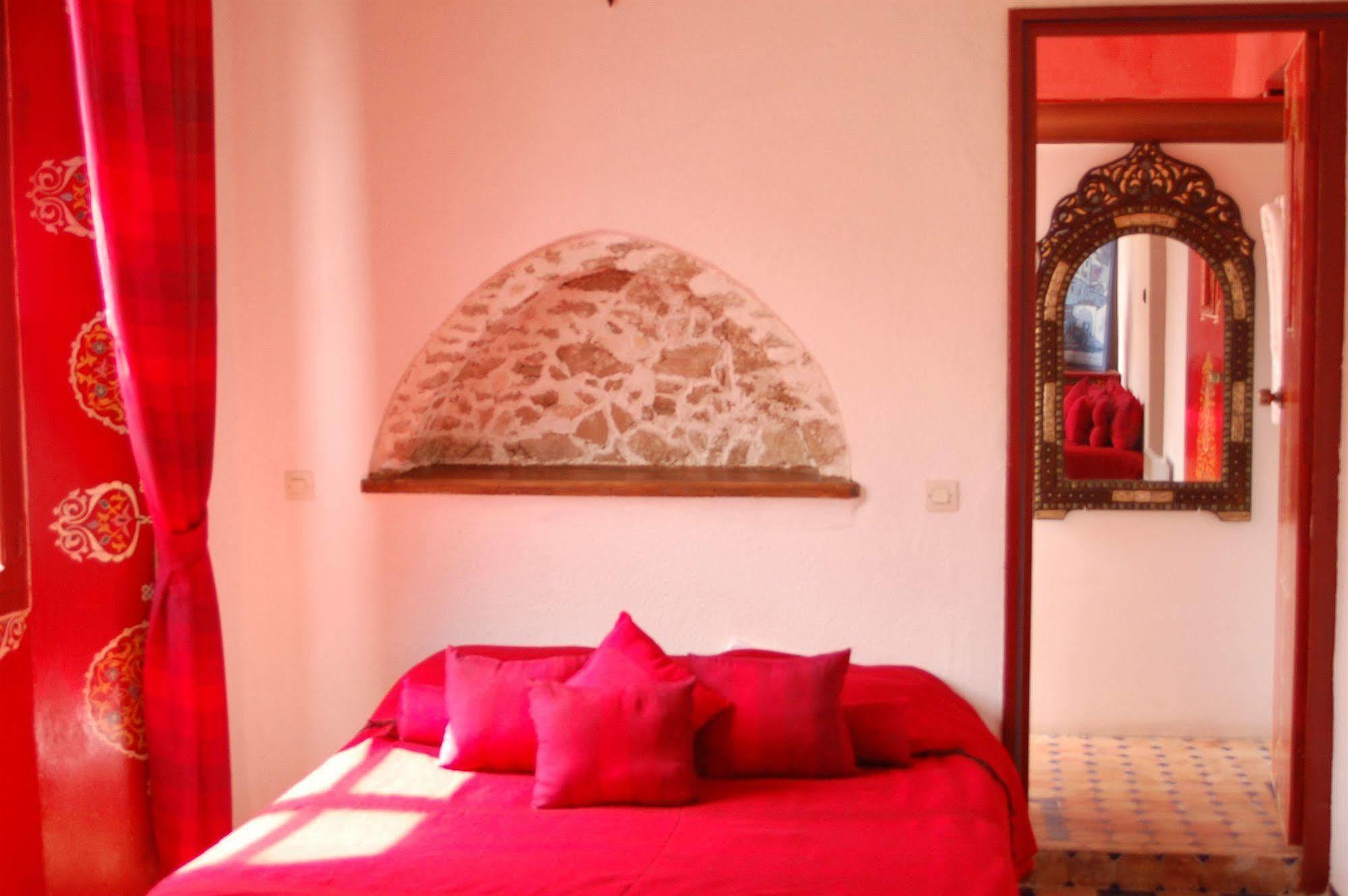 Riad Le Grand Large Эс-Сувейра Экстерьер фото